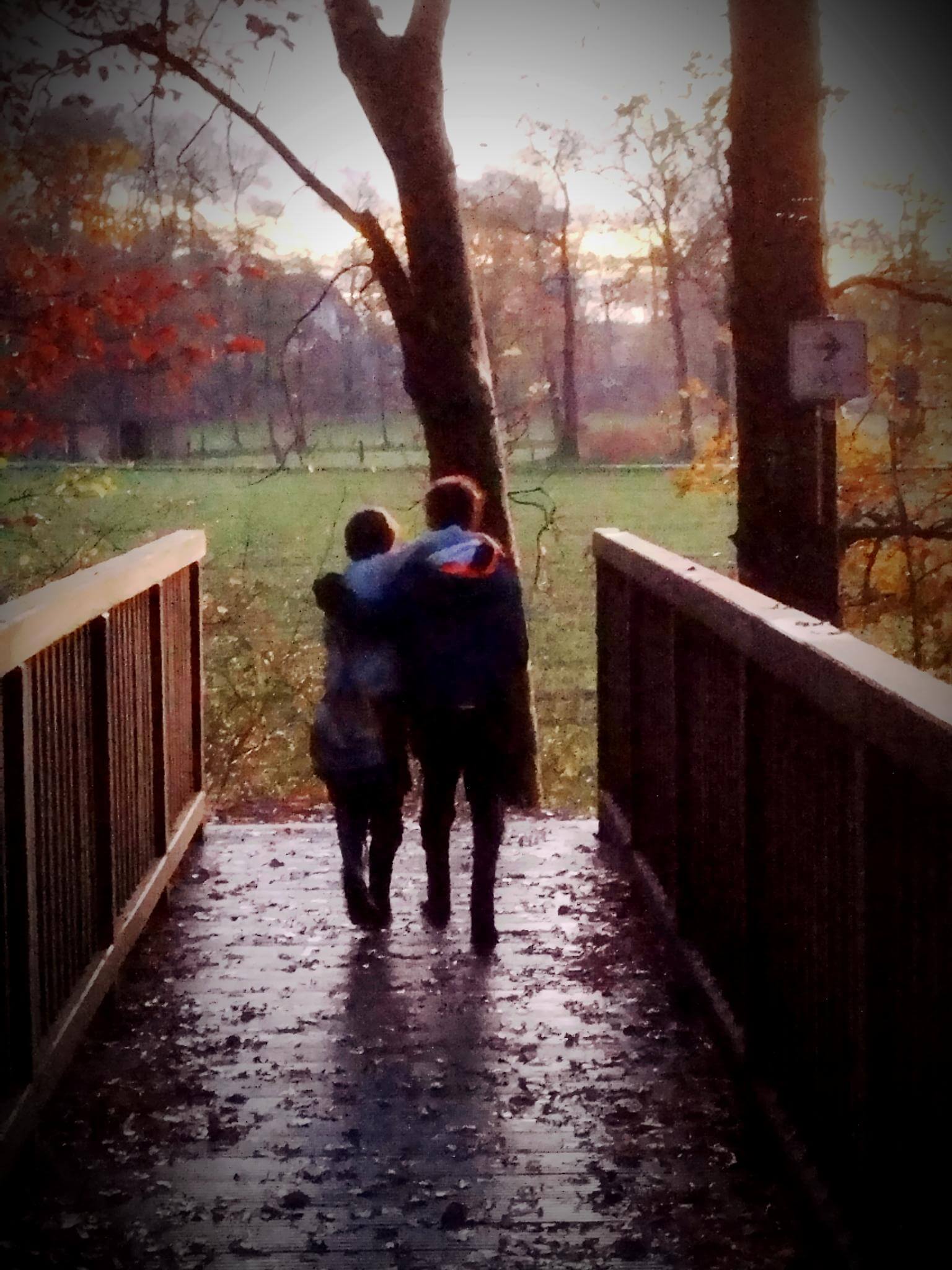 Brüder nach der Wanderung